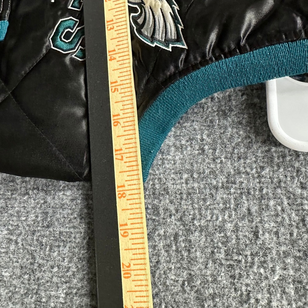 NFL Puffer Vest Womens Size XS Black Philadelphia Eagles Quilted Full Zip Sports - Picture 3 of 7